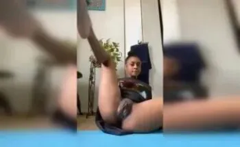 Big Wet Pussy Slender Girl Pussy Leak